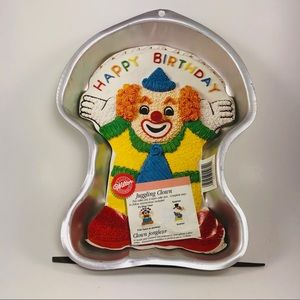 Wilton Juggling Clown Cake Pan & Instructions Book